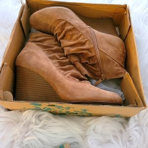 BAMBOO Boots Sz10